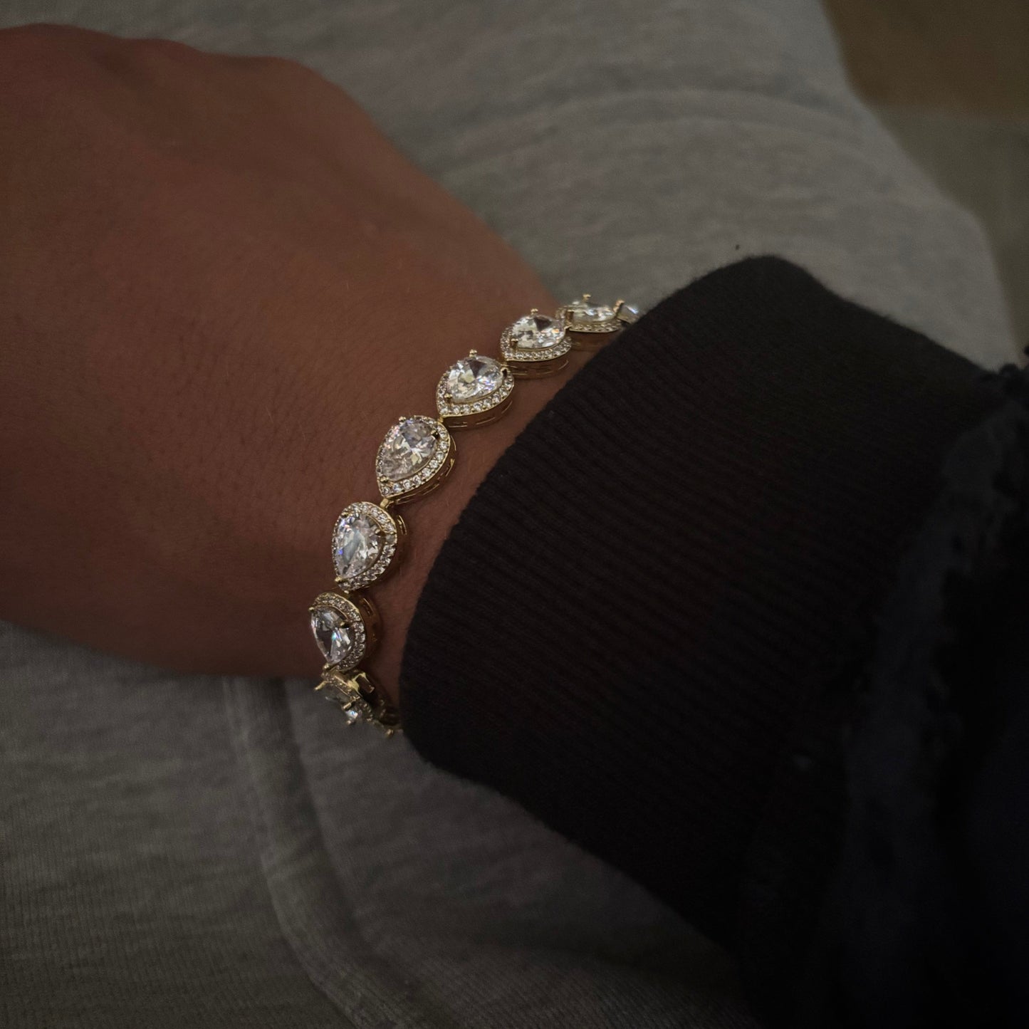 "FIER" Luxe Teardrop Bracelet